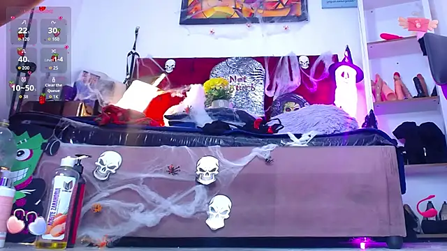 louise nails online show from 10-21-25, 01:34