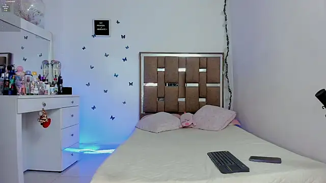 kendall-ewers online show from 02-13-26, 12:06