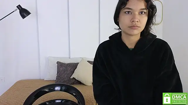 sexychanell 18 online show from 09-11-25, 12:49