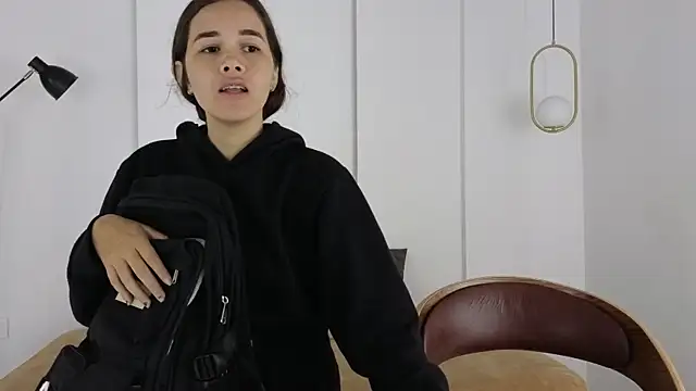 sexychanell 18 online show from 12-19-25, 01:07