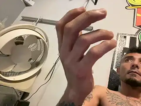 DarkHorse89 online show from 12-16-24, 10:34