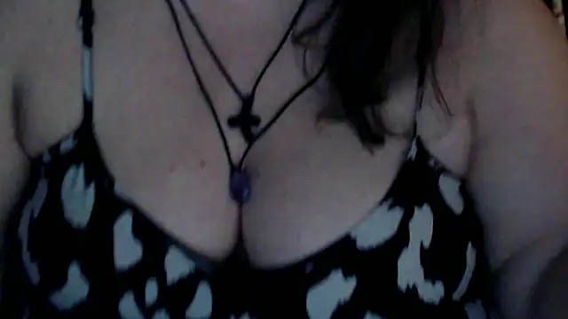 Snapshot of mayasmith chatting on 07-06-26, 12:02 mayasmith online show from 07-06-26, 12:02