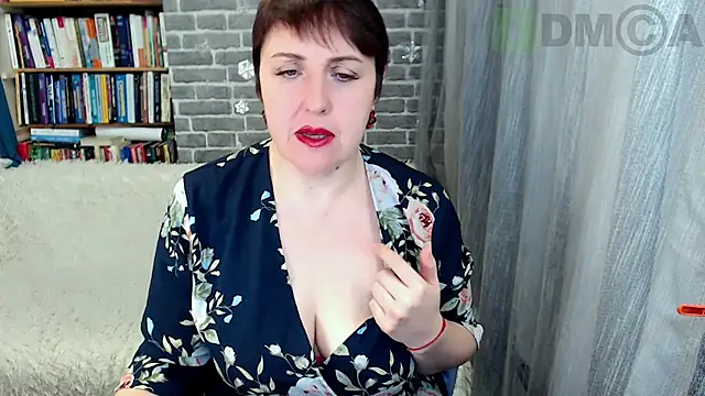 Rainbow lady online show from 01-16-26, 05:00