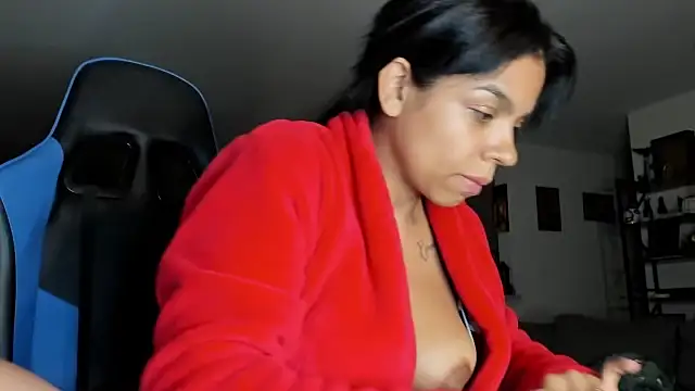 Snapshot of victoriachicas chatting on 02-20-25, 11:20 victoriachicas online show from 02-20-25, 11:20