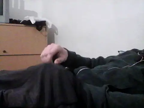 Manfuck95 online show from 11-17-25, 04:29