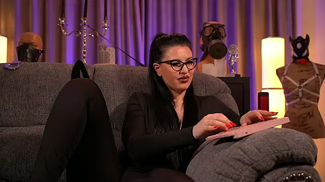 kelly kent online show from 01-12-25, 01:32