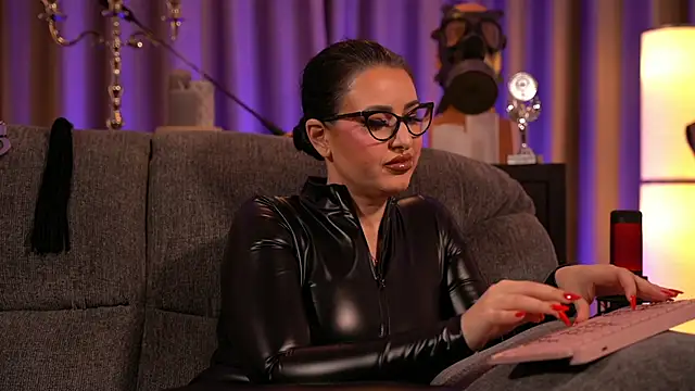 kelly kent online show from 01-28-25, 02:11