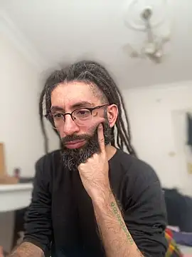 Snapshot of Addicted_Avocado chatting on 12-04-25, 12:25 Addicted Avocado online show from 12-04-25, 12:25