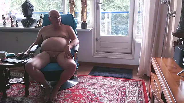 Exhib070 online show from 09-26-25, 09:35