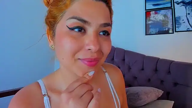 Gretta Queen online show from 03-12-25, 01:03