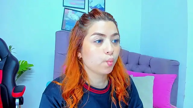 Gretta Queen online show from 12-04-25, 05:54