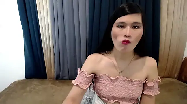 Snapshot of imyours-chenxx chatting on 02-05-25, 09:57 imyours-chenxx online show from 02-05-25, 09:57