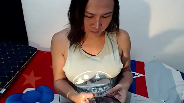 Snapshot of imyours-chenxx chatting on 10-05-25, 01:15 imyours-chenxx online show from 10-05-25, 01:15