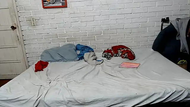 valeriaswang Lucas online show from 03-09-26, 10:47