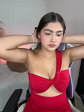 sofia henaok online show from 12-04-25, 07:33