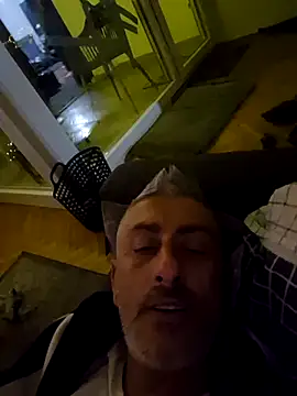 cuci45 online show from 12-19-25, 04:25