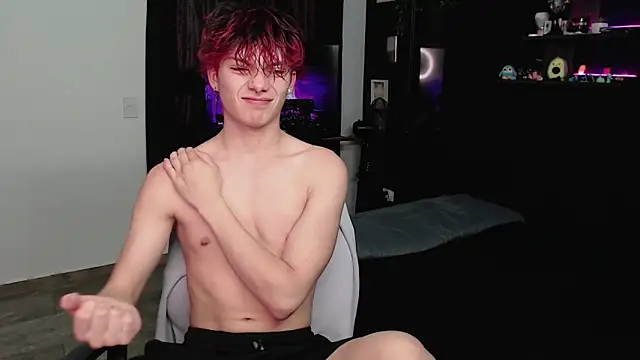 Snapshot of andybxby chatting on 02-23-25, 09:05 andybxby online show from 02-23-25, 09:05