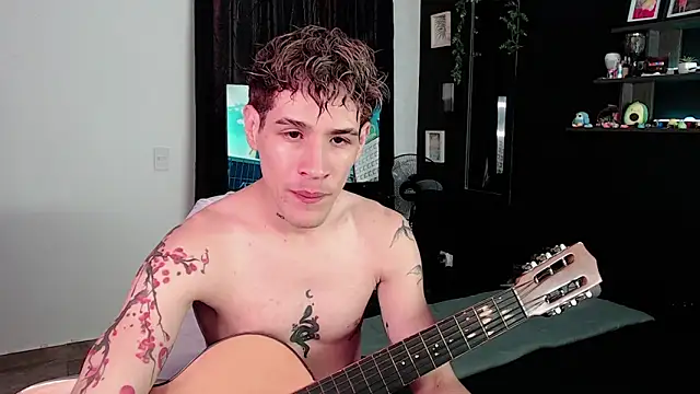 Snapshot of andybxby chatting on 03-14-25, 09:00 andybxby online show from 03-14-25, 09:00