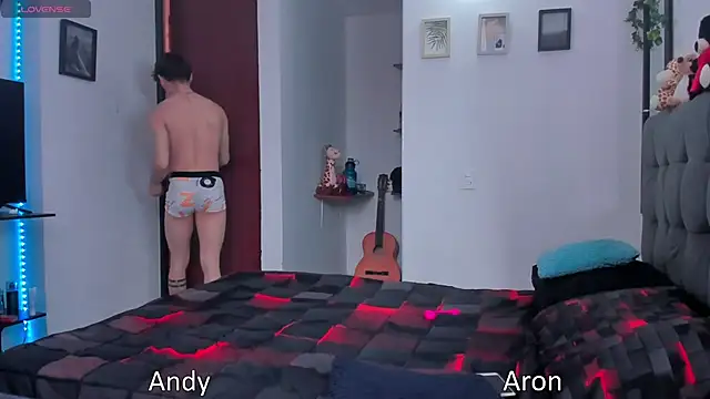 Snapshot of andybxby chatting on 10-12-25, 06:07 andybxby online show from 10-12-25, 06:07