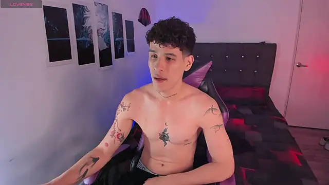 Snapshot of andybxby chatting on 03-29-26, 09:59 andybxby online show from 03-29-26, 09:59