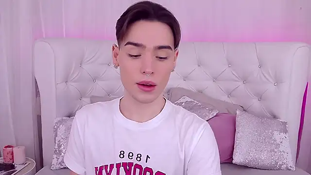 RobbyCharming online show from 01-20-25, 07:46