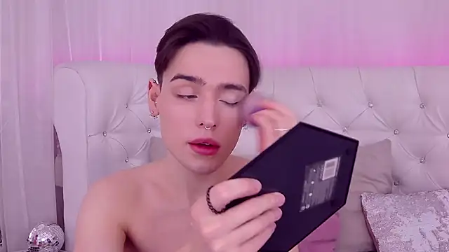 RobbyCharming online show from 01-26-25, 07:41