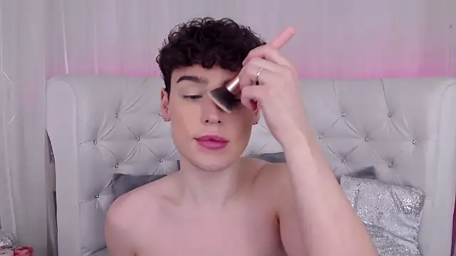 RobbyCharming online show from 10-15-25, 03:39