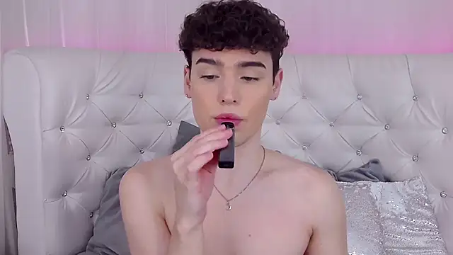 RobbyCharming online show from 10-18-25, 03:42