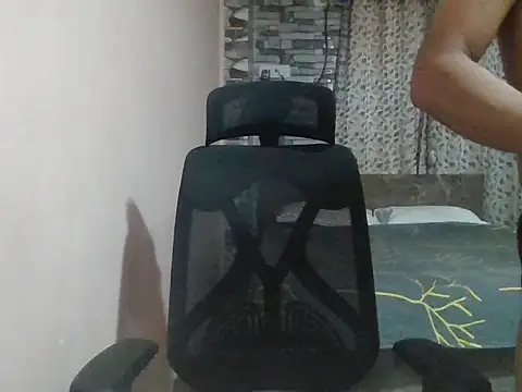 Snapshot of sexx4 chatting on 04-23-26, 07:27 sexx4 online show from 04-23-26, 07:27