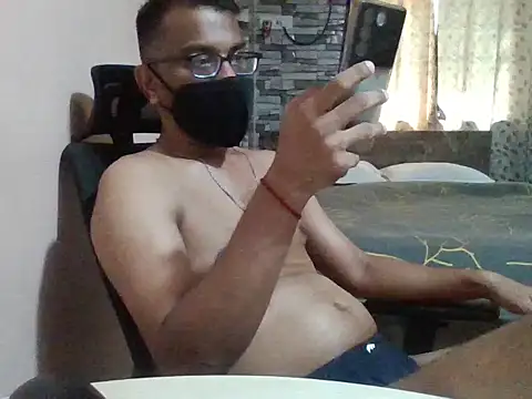 Snapshot of sexx4 chatting on 05-05-26, 10:34 sexx4 online show from 05-05-26, 10:34