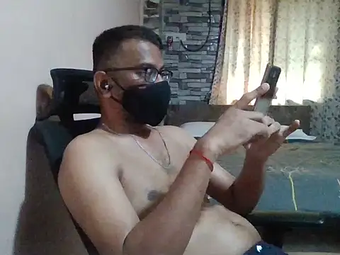 Snapshot of sexx4 chatting on 05-06-26, 10:42 sexx4 online show from 05-06-26, 10:42