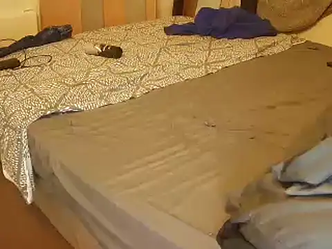 uk-bobbie-uk online show from 01-06-25, 04:47