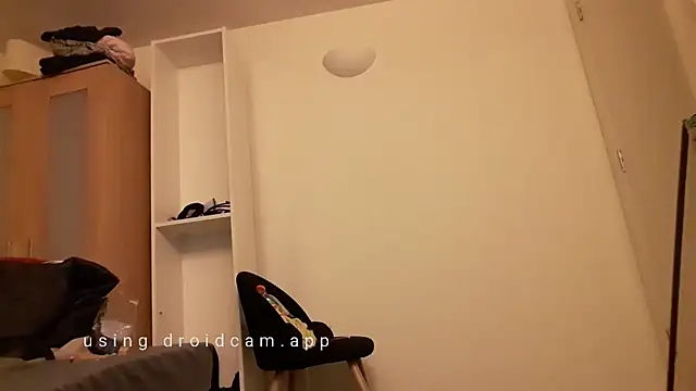 uk-bobbie-uk online show from 02-14-25, 05:41