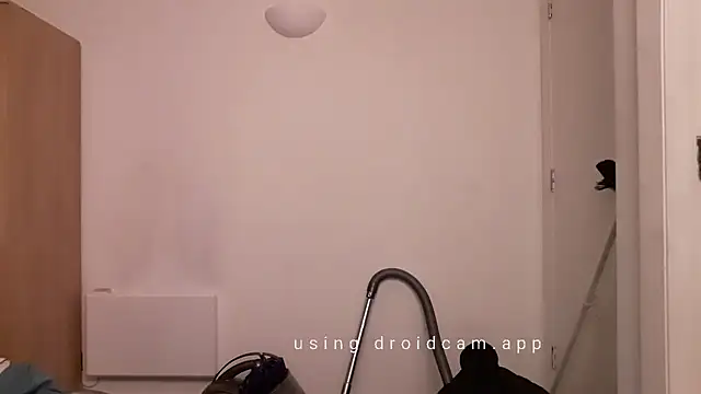 uk-bobbie-uk online show from 03-07-25, 01:40