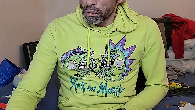 uk-bobbie-uk online show from 11-30-25, 02:37