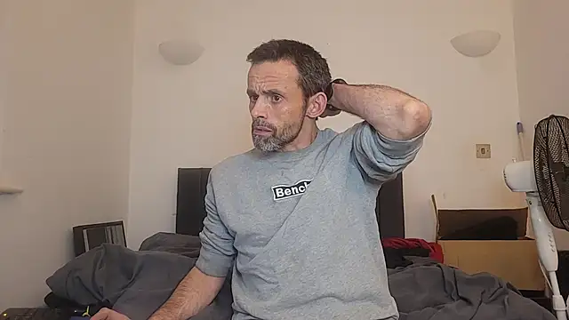 uk-bobbie-uk online show from 12-04-25, 12:20