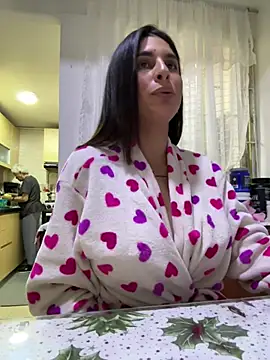 charlotte stevenss  online show from 01-17-25, 07:05