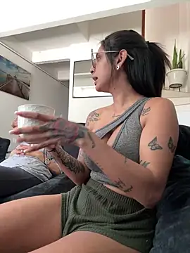 charlotte stevenss  online show from 01-19-25, 05:07