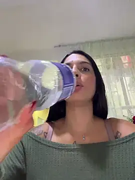 charlotte stevenss  online show from 03-17-25, 05:27