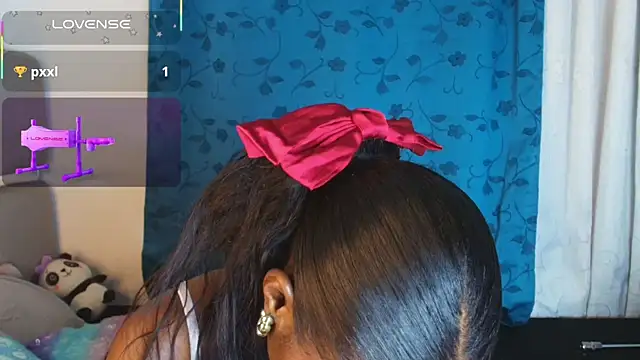 Snapshot of NatashaEgnath chatting on 11-07-25, 11:10 NatashaEgnath online show from 11-07-25, 11:10