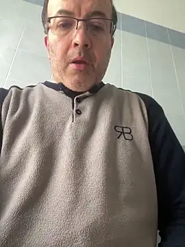 Snapshot of Maxi7hot chatting on 02-07-26, 07:34 Maxi7hot online show from 02-07-26, 07:34