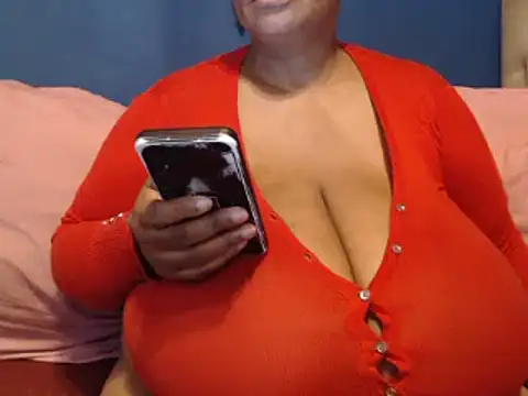 Snapshot of CUTEFIRMMELONSS chatting on 01-09-25, 04:52 CUTEFIRMMELONSS online show from 01-09-25, 04:52