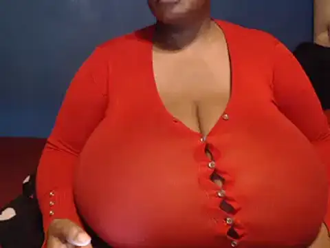 Snapshot of CUTEFIRMMELONSS chatting on 02-19-25, 01:18 CUTEFIRMMELONSS online show from 02-19-25, 01:18