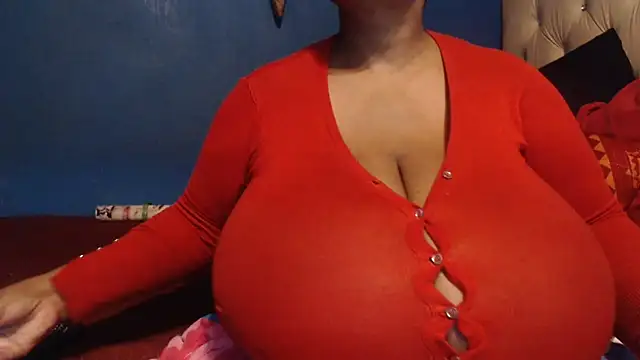 Snapshot of CUTEFIRMMELONSS chatting on 02-21-25, 08:38 CUTEFIRMMELONSS online show from 02-21-25, 08:38