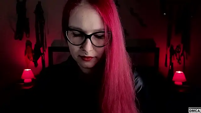 Amanita  Pantherina online show from 12-05-25, 10:35