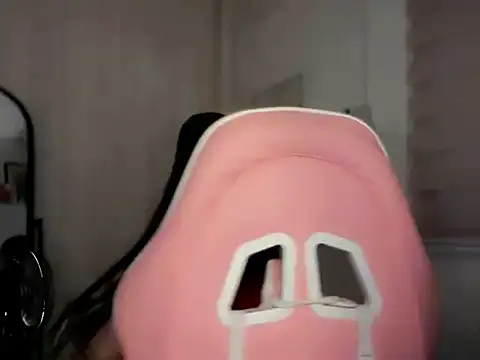Snapshot of ehotlovea_ chatting on 07-14-26, 09:20 ehotlovea online show from 07-14-26, 09:20