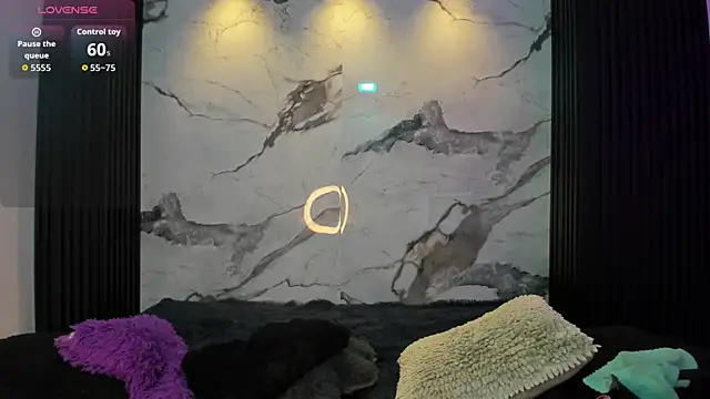 Darnellqueen online show from 11-28-25, 04:26