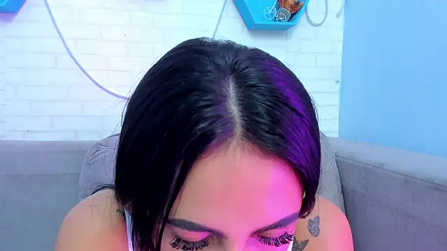 Snapshot of Helenn_monroy1 chatting on 02-26-25, 11:09 Helenn monroy1 online show from 02-26-25, 11:09