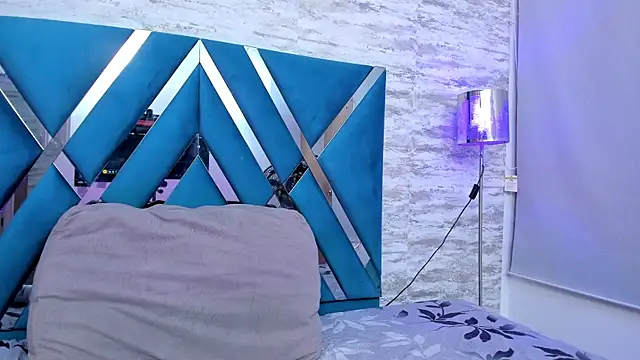 Snapshot of Helenn_monroy1 chatting on 02-27-25, 11:10 Helenn monroy1 online show from 02-27-25, 11:10