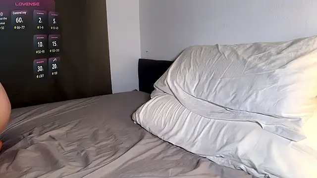 Rob and Ethan online show from 11-25-25, 06:52